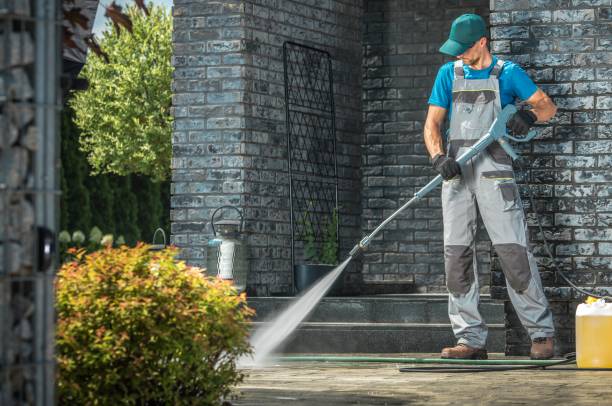 Best Driveway Pressure Washing  in Edna, TX